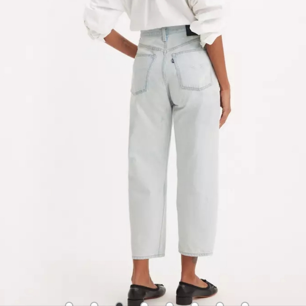 Levi's Barrel Jeans